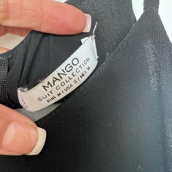 MANGO - Picture 2 of 2